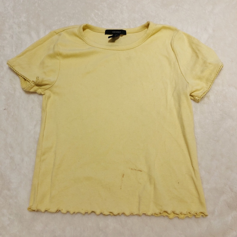 FOREVER 21 yellow short sleeved top
